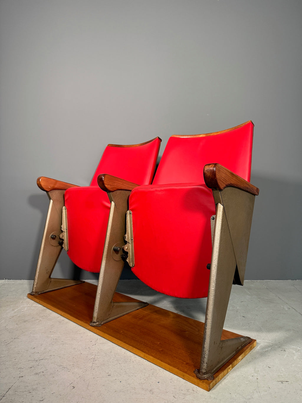 Sedie da Cinema LV4 di Gastone Rinaldi