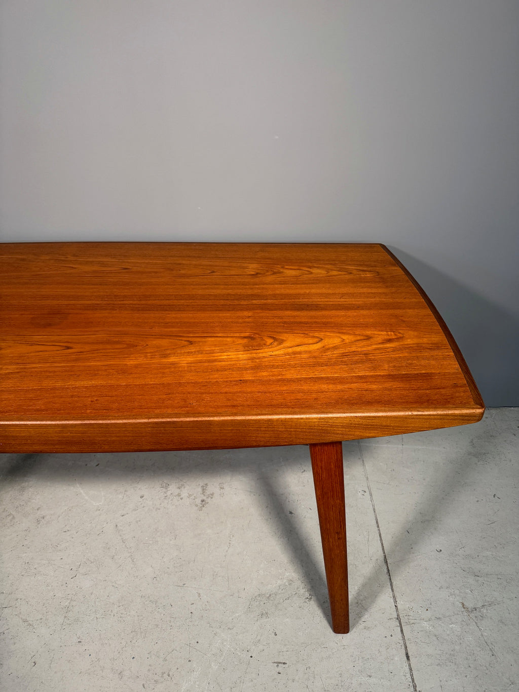 Tavolo danese in teak