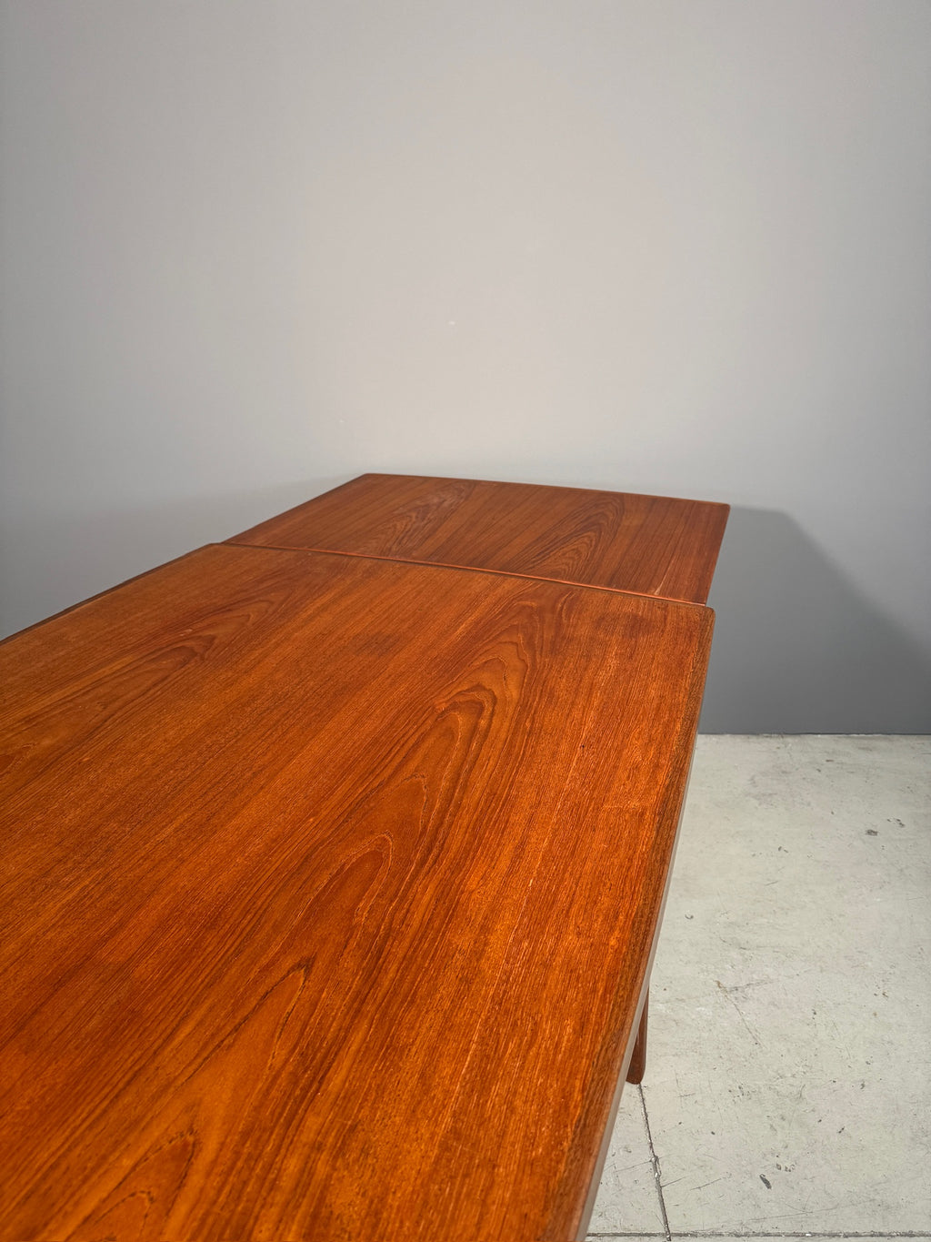 Tavolo danese in teak