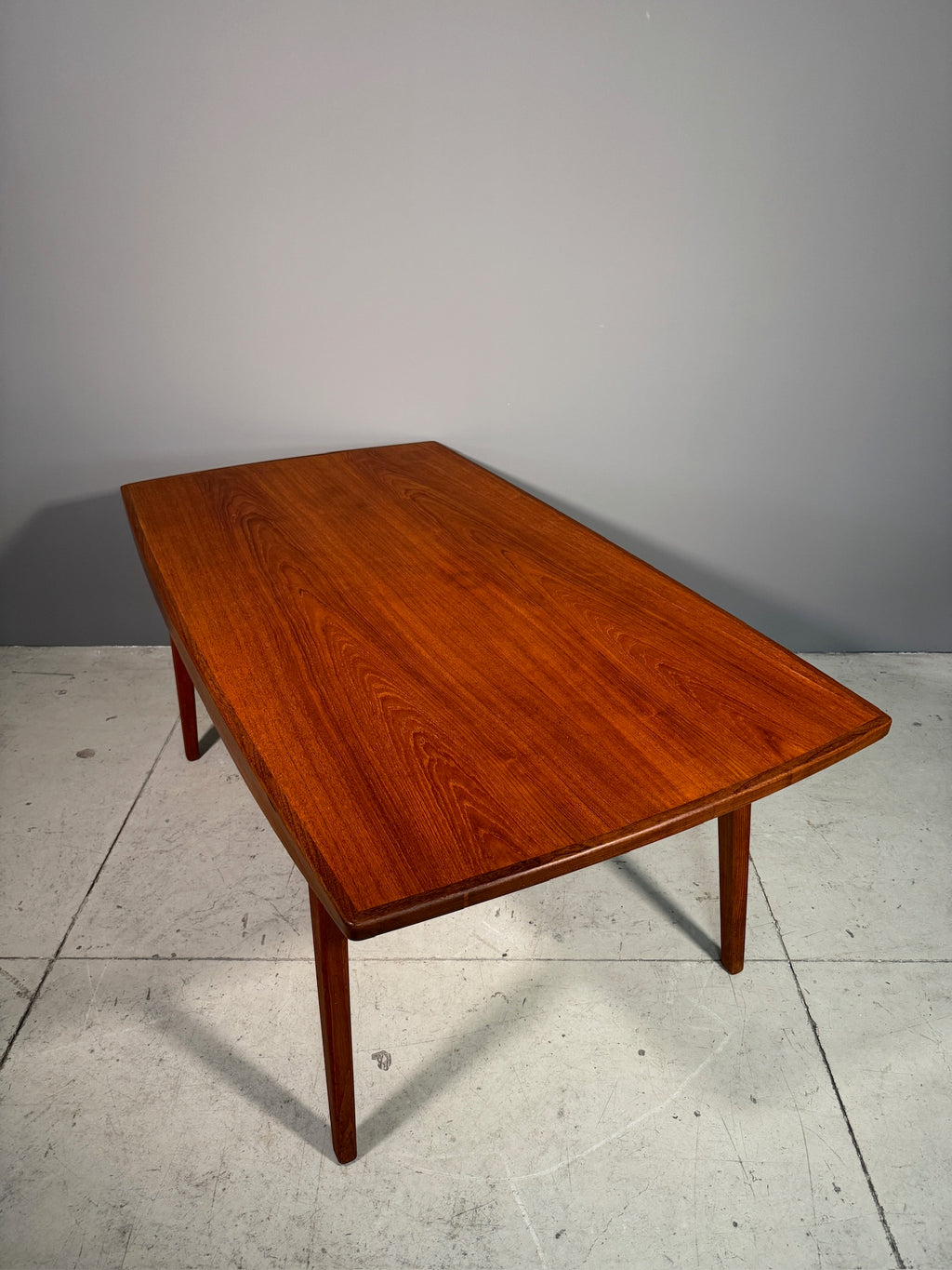 Tavolo danese in teak