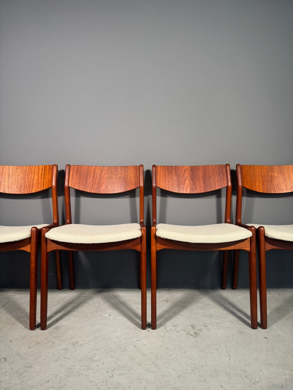 Sedia danese in teak