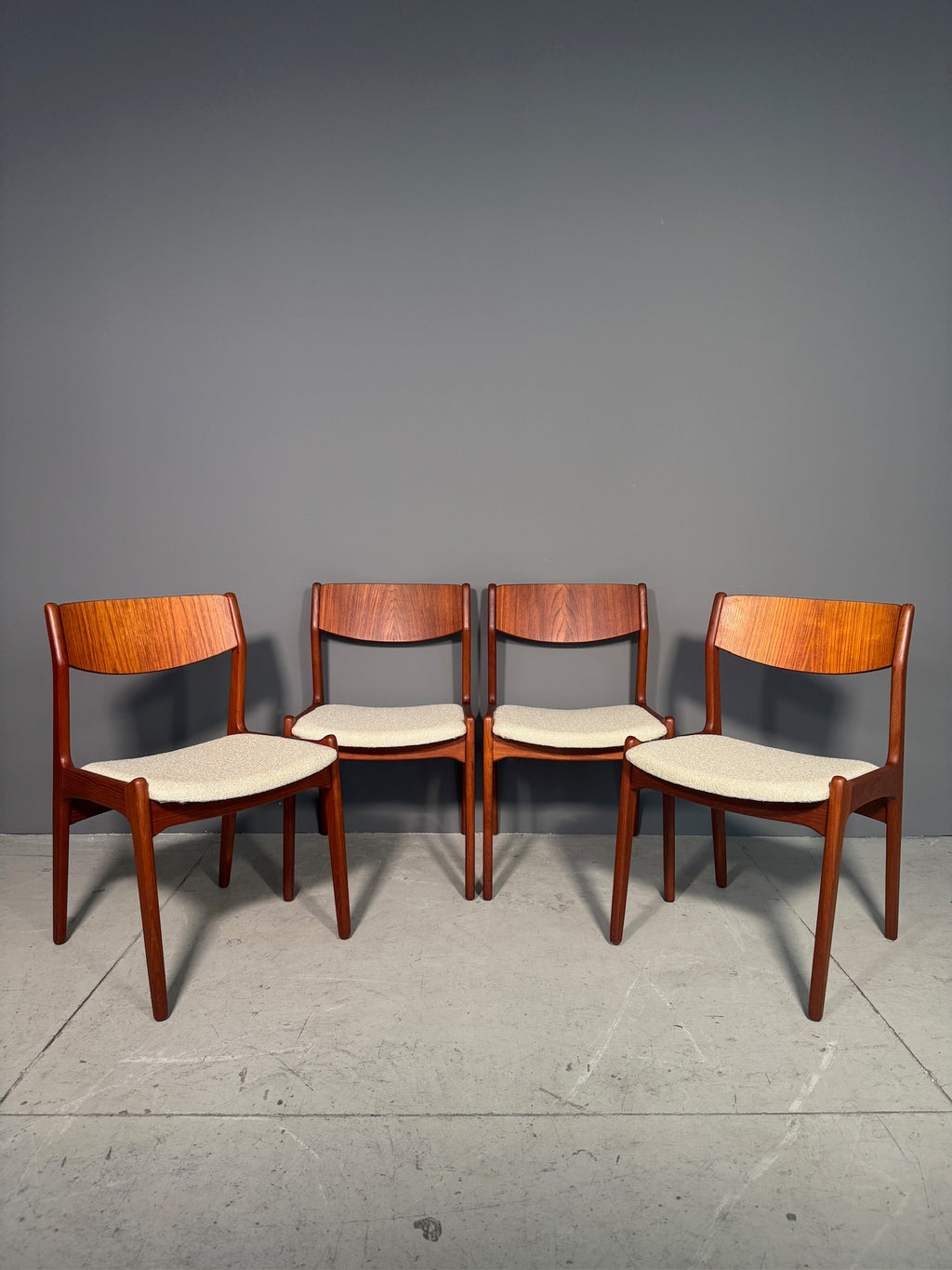 Sedia danese in teak