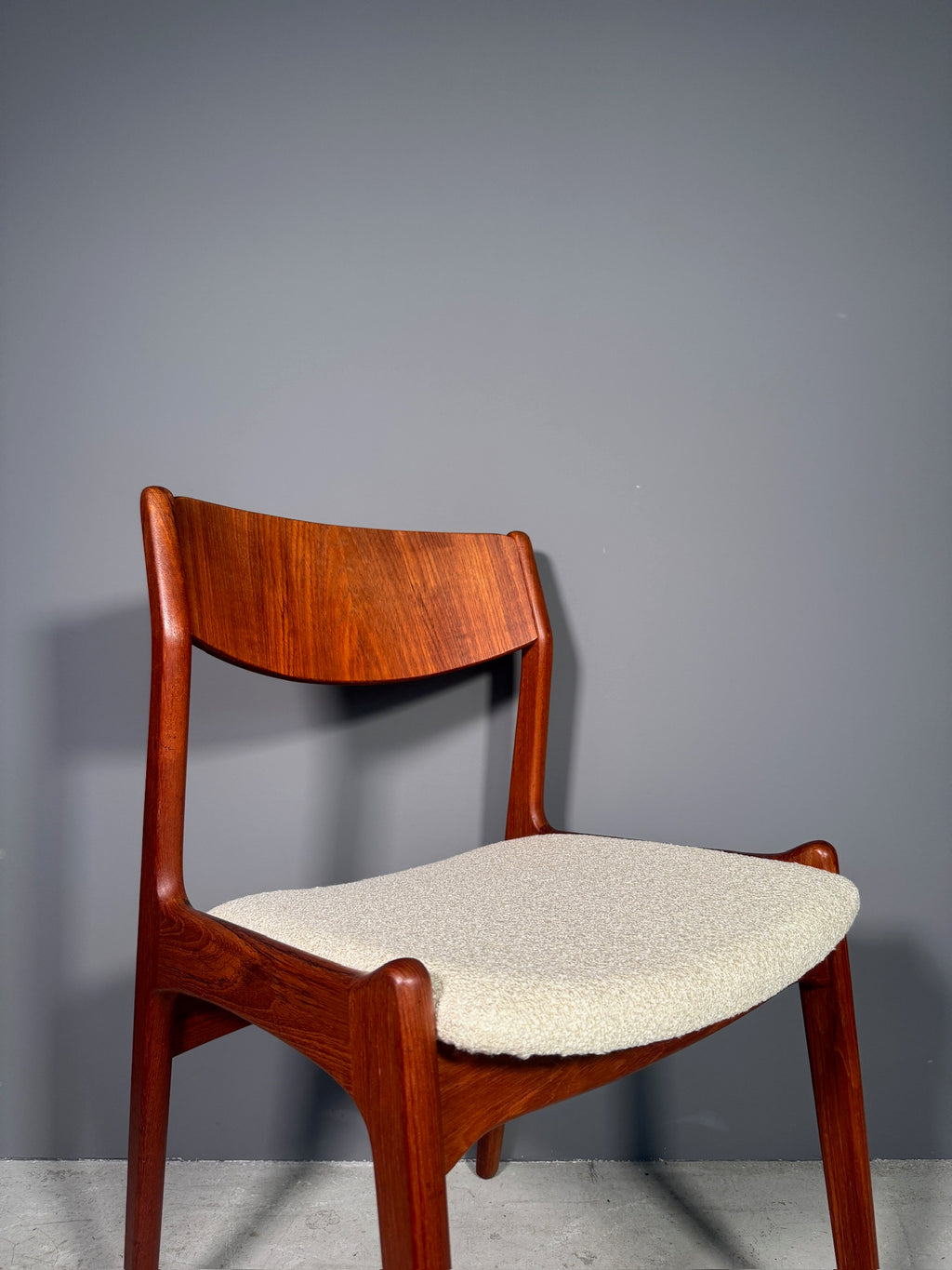 Sedia danese in teak
