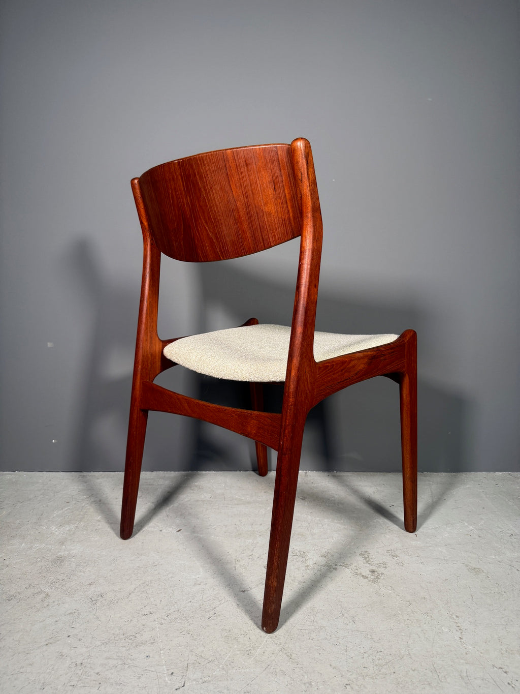 Sedia danese in teak