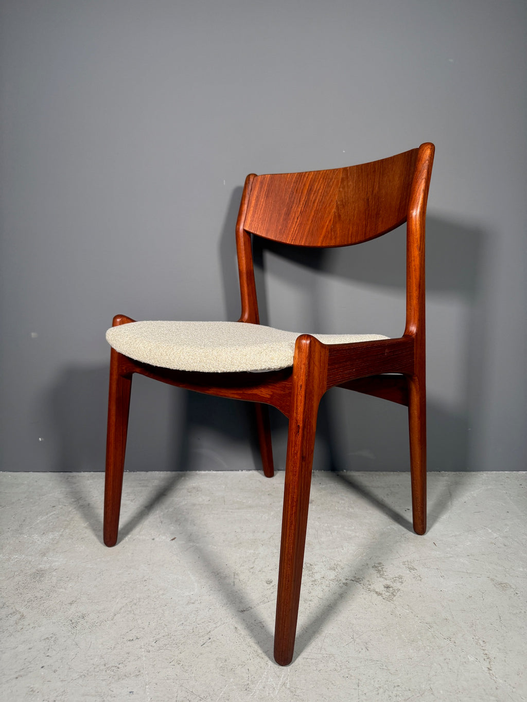 Sedia danese in teak