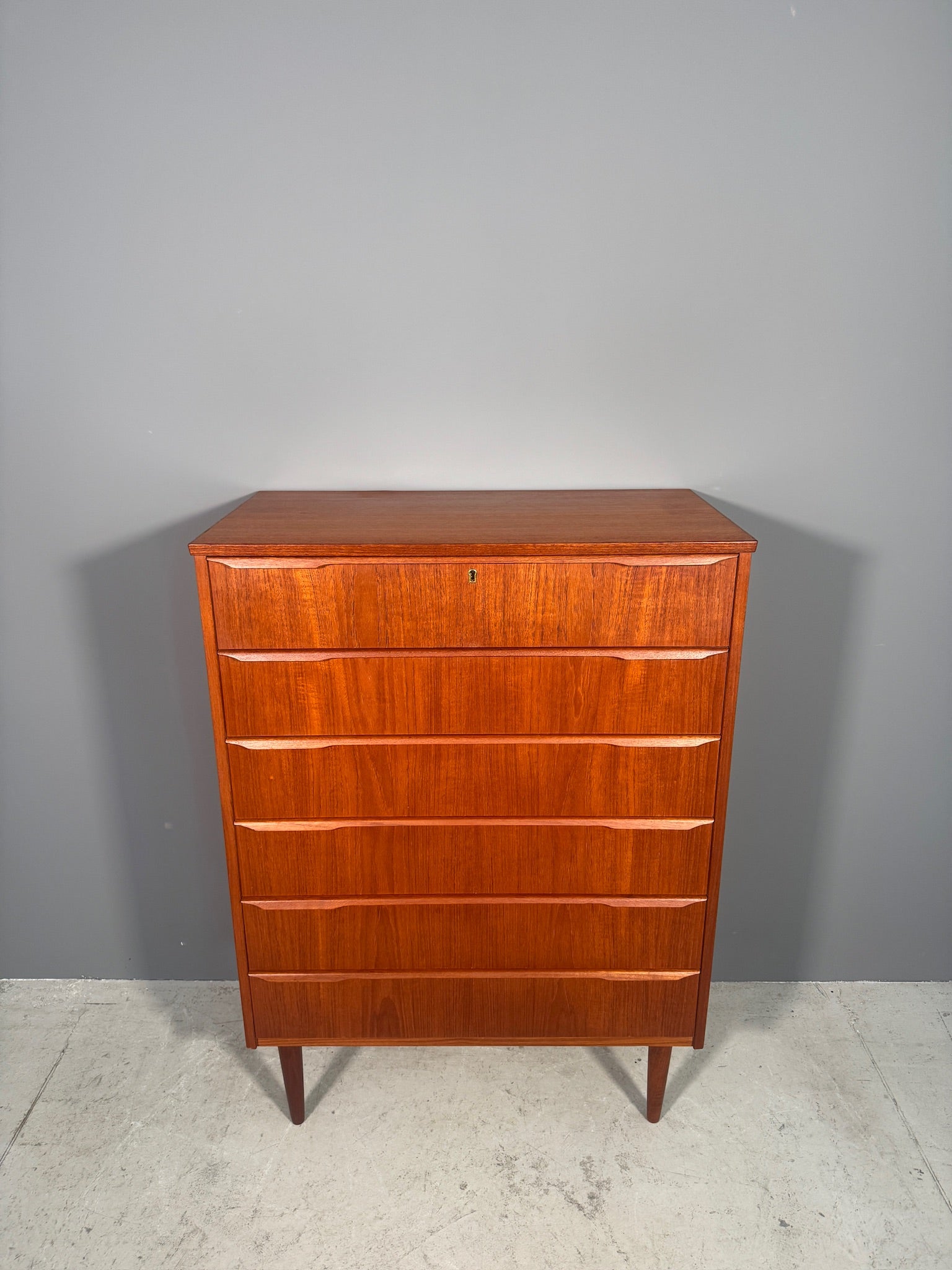 Cassettiera danese in teak anni 60