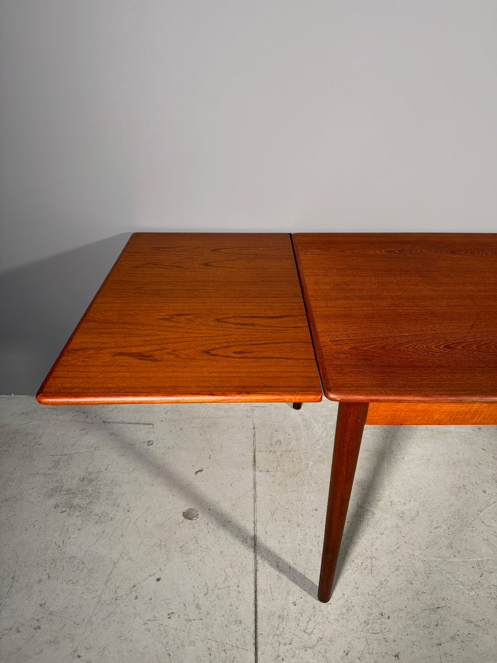 Tavolo allungabile in teak