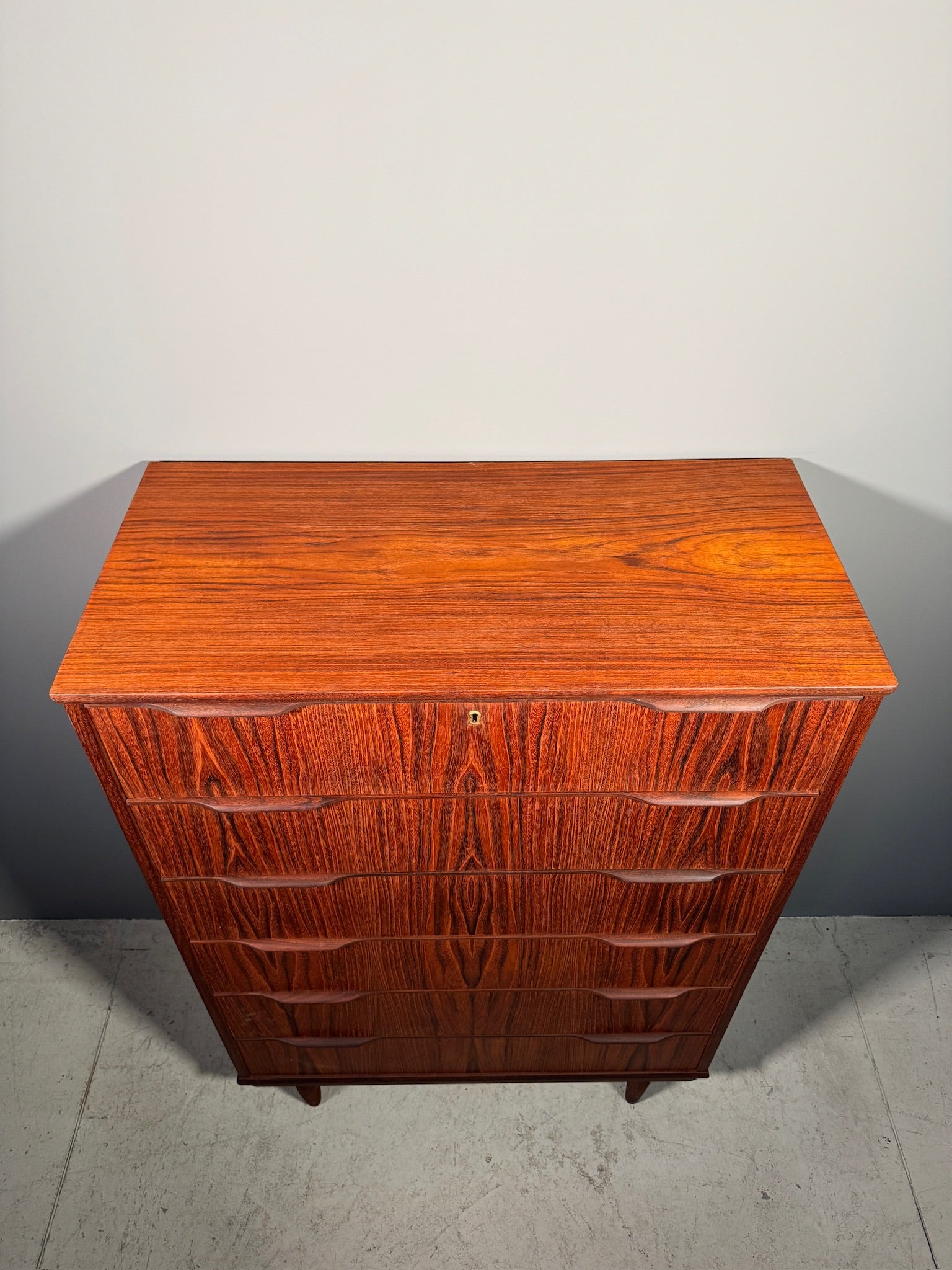 Cassettiera danese in teak