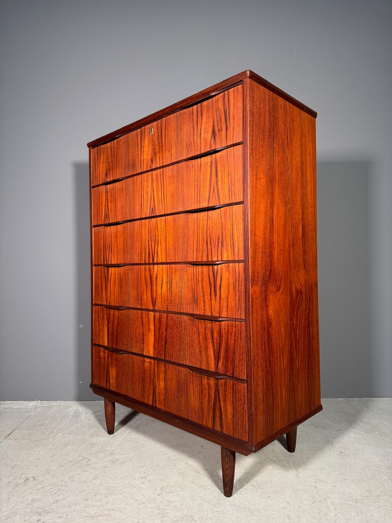 Cassettiera danese in teak