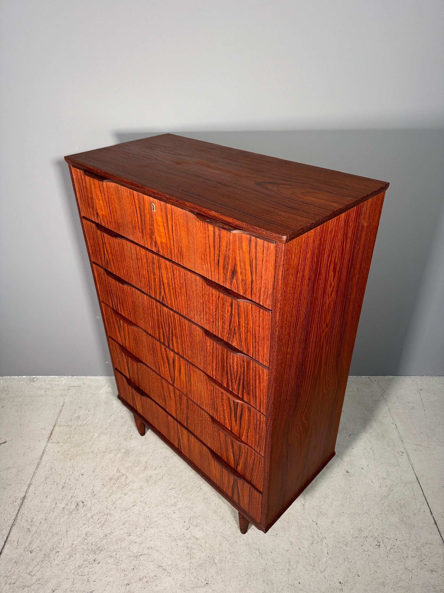 Cassettiera danese in teak
