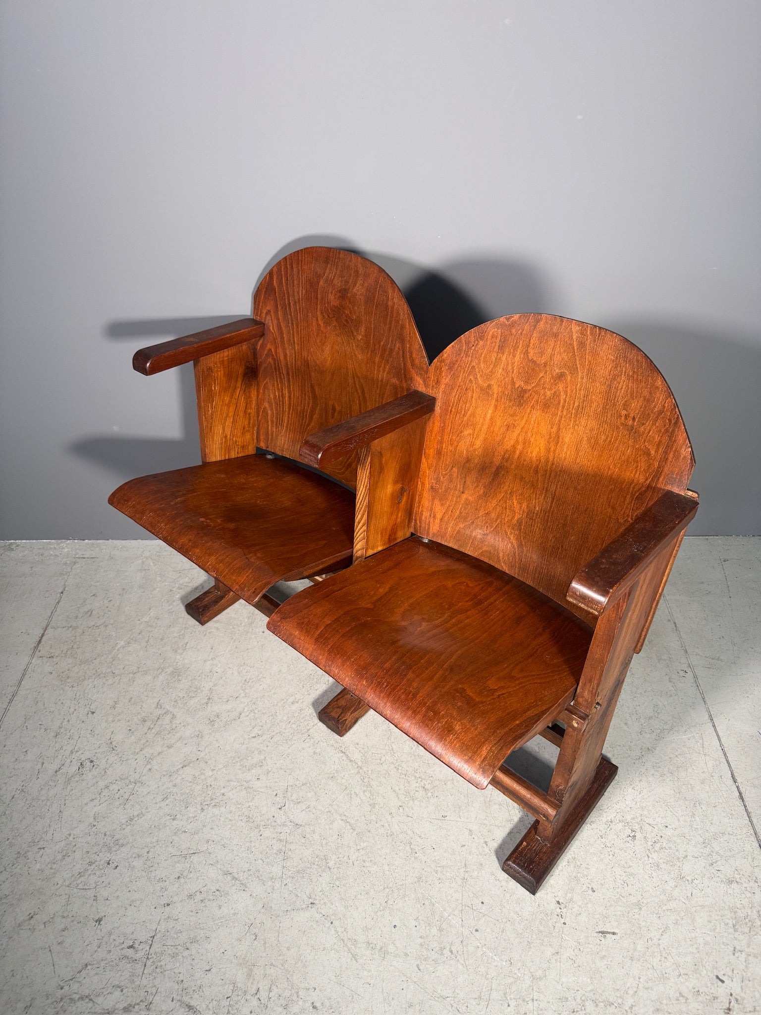 Coppia di sedie da teatro anni 40