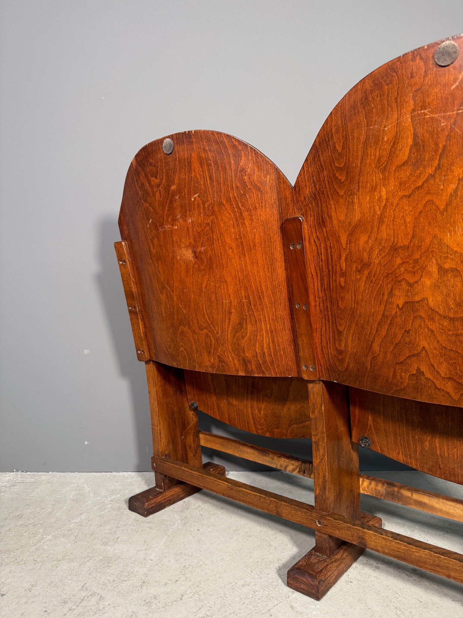 Coppia di sedie da teatro anni 40