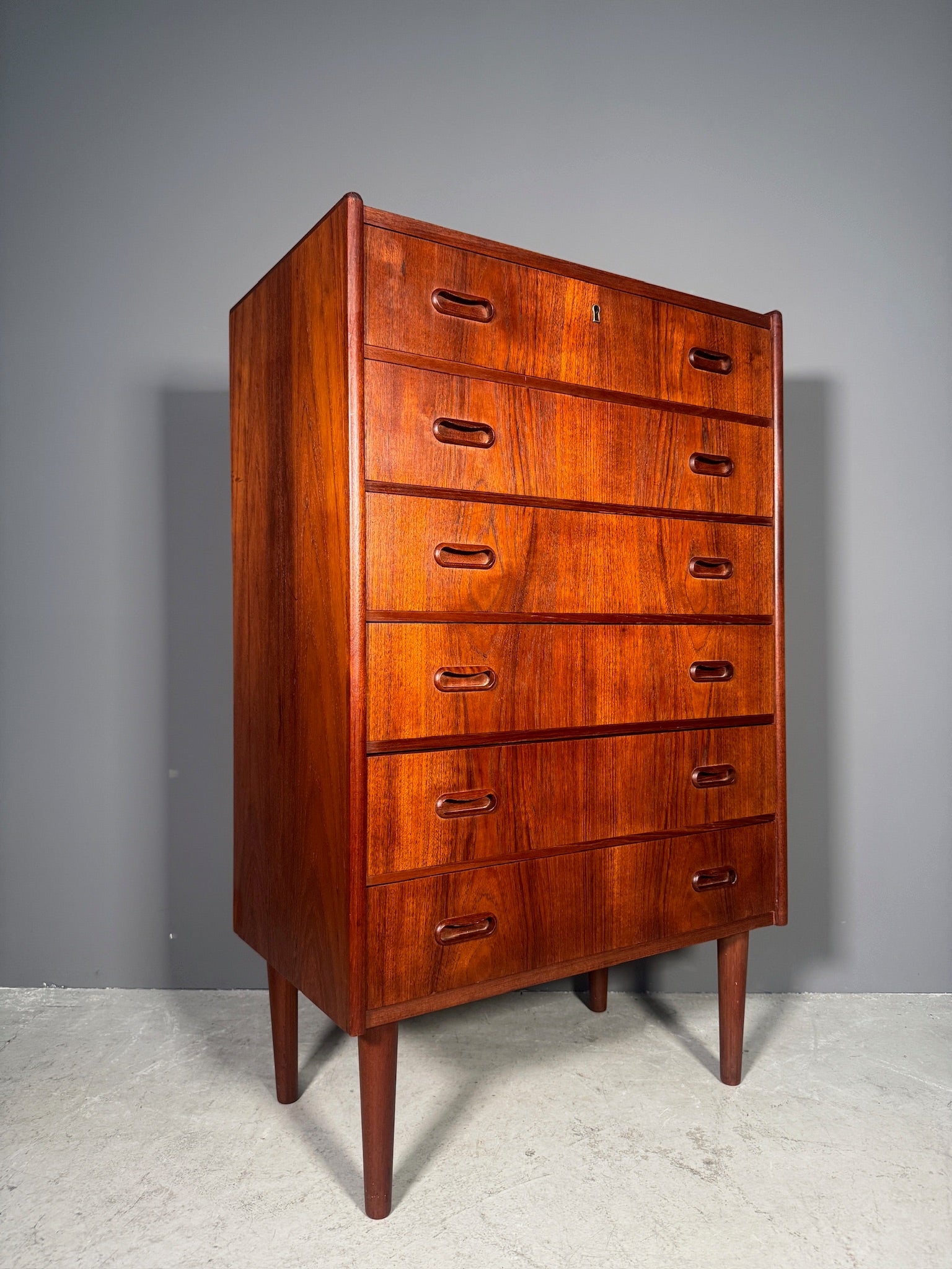Cassettiera in teak anni 70