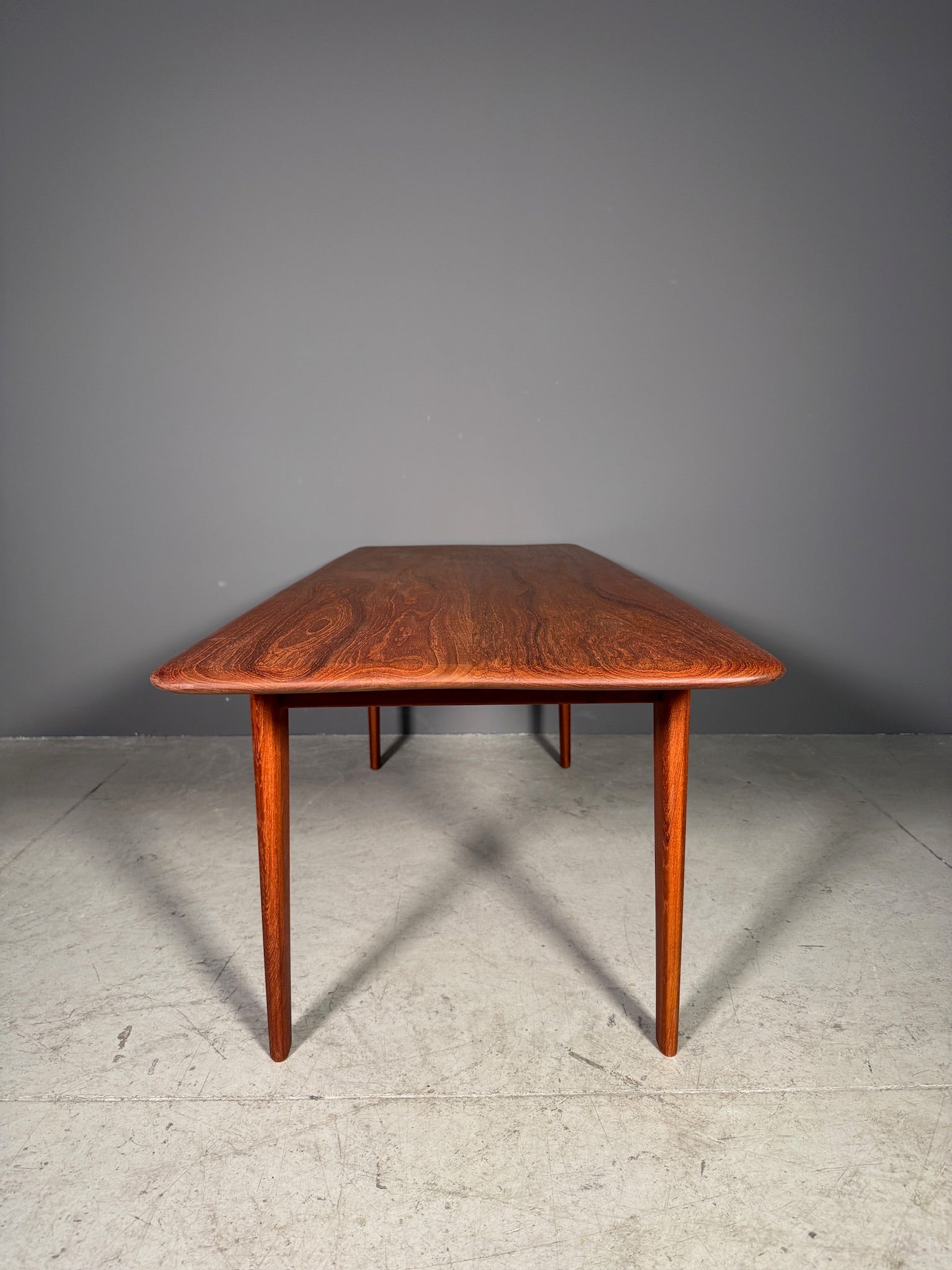 Tavolino danese in teak