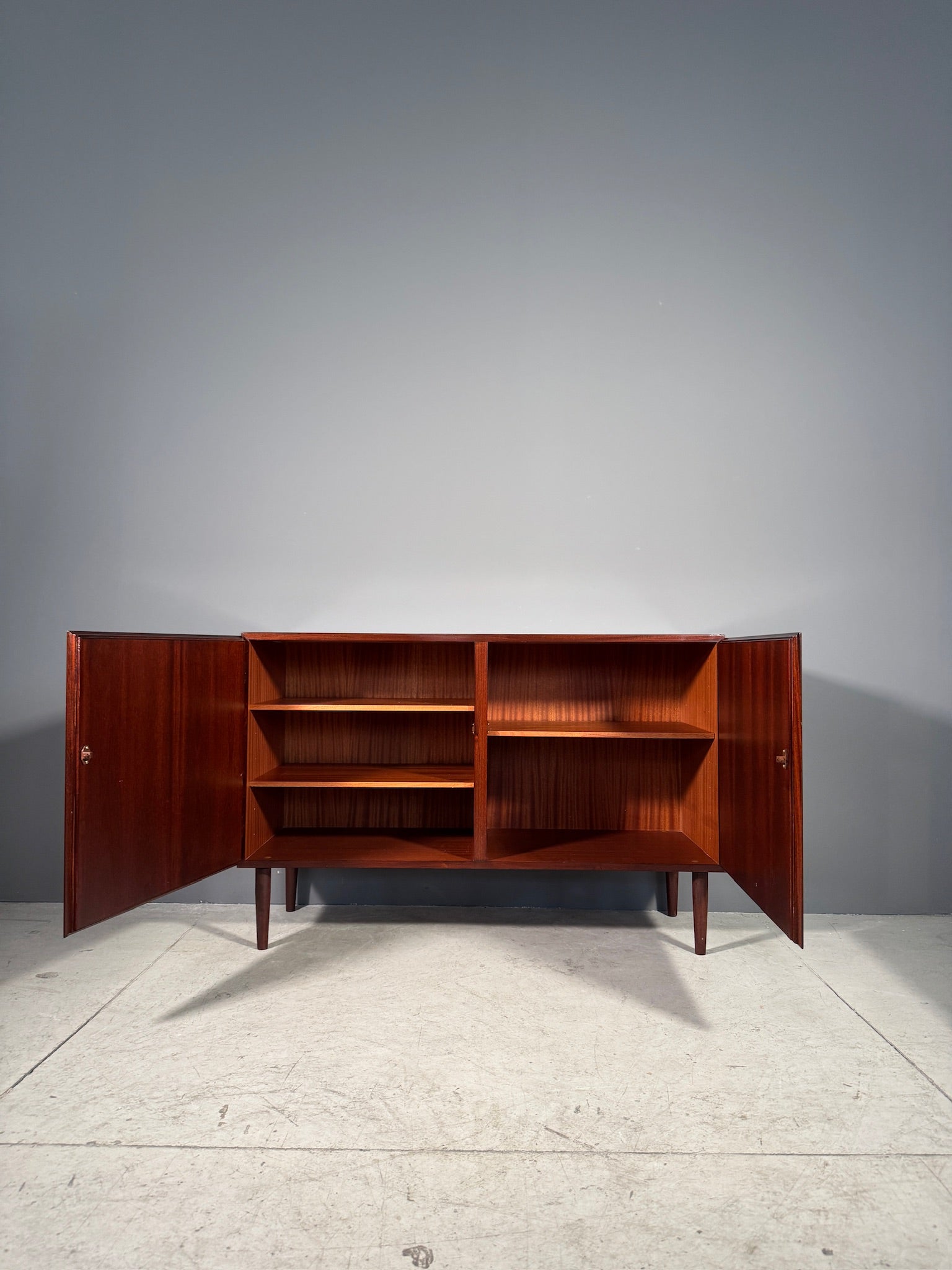 Sideboard in palissandro di Omann Jun
