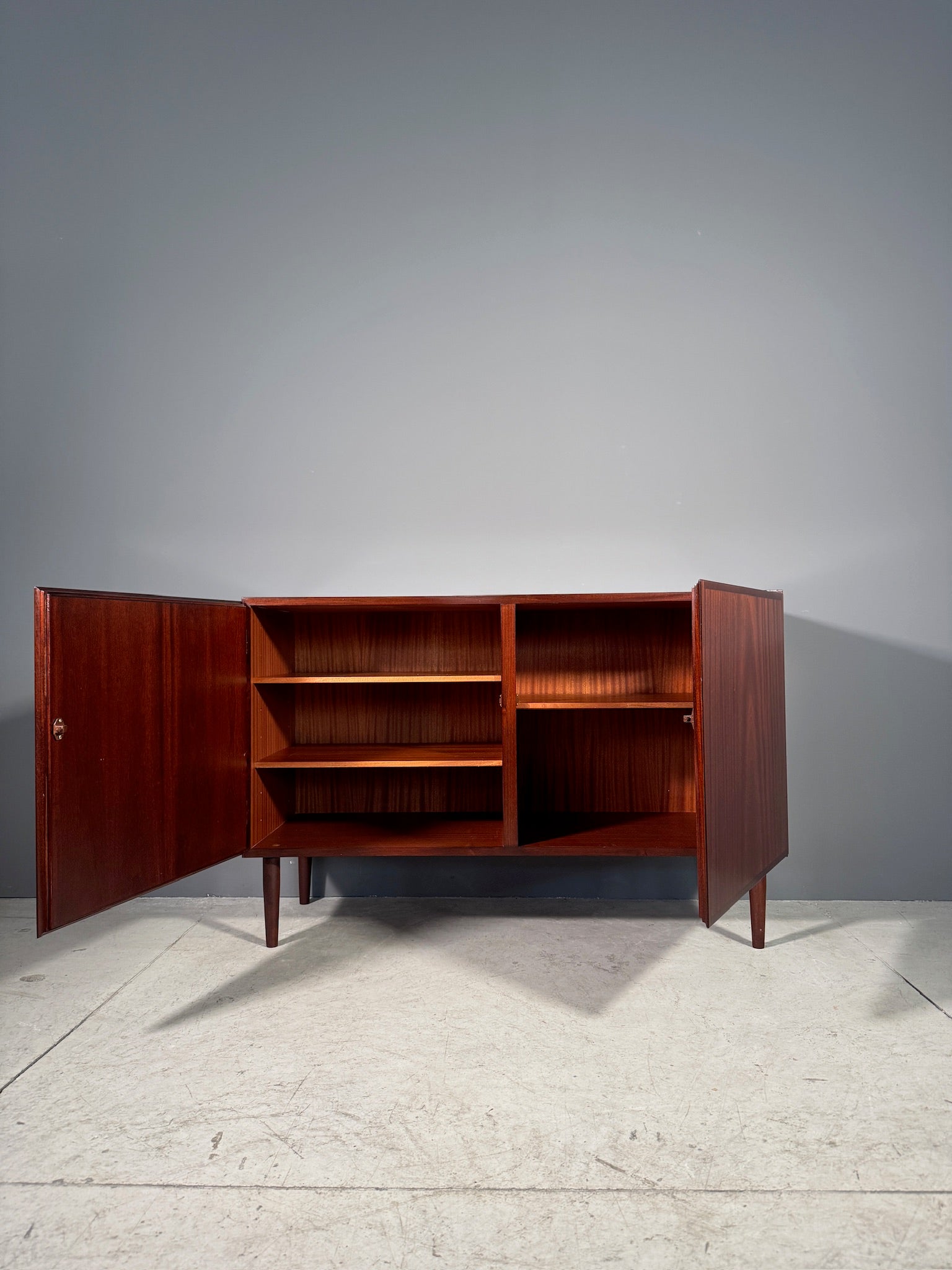 Sideboard in palissandro di Omann Jun