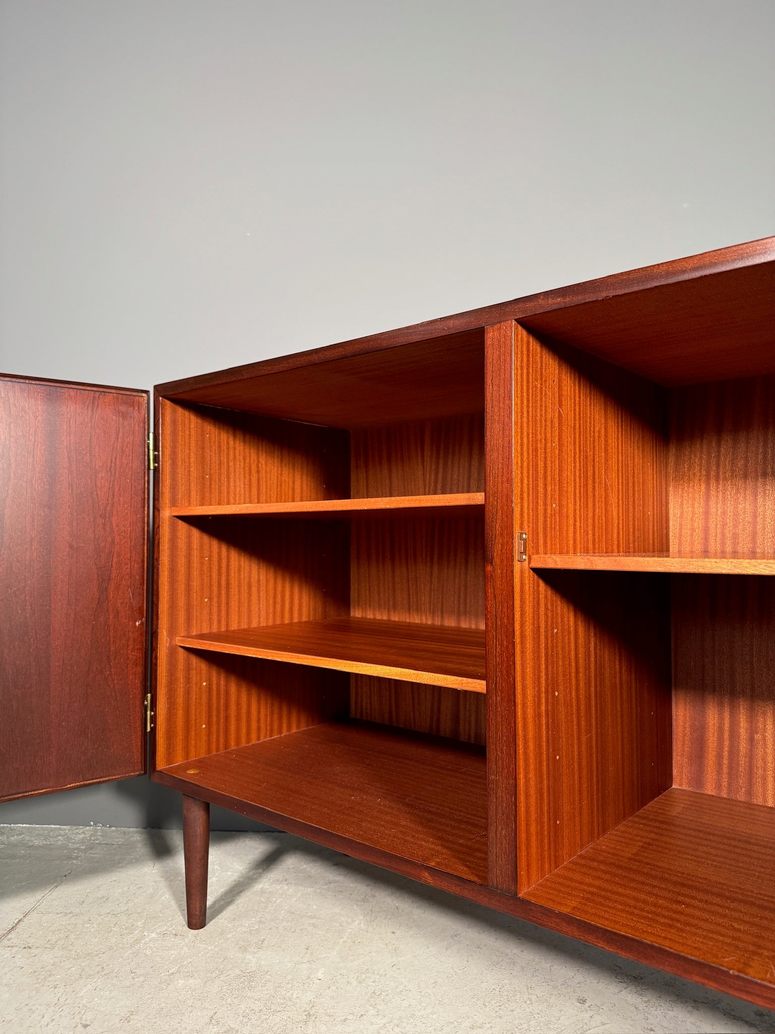 Sideboard in palissandro di Omann Jun