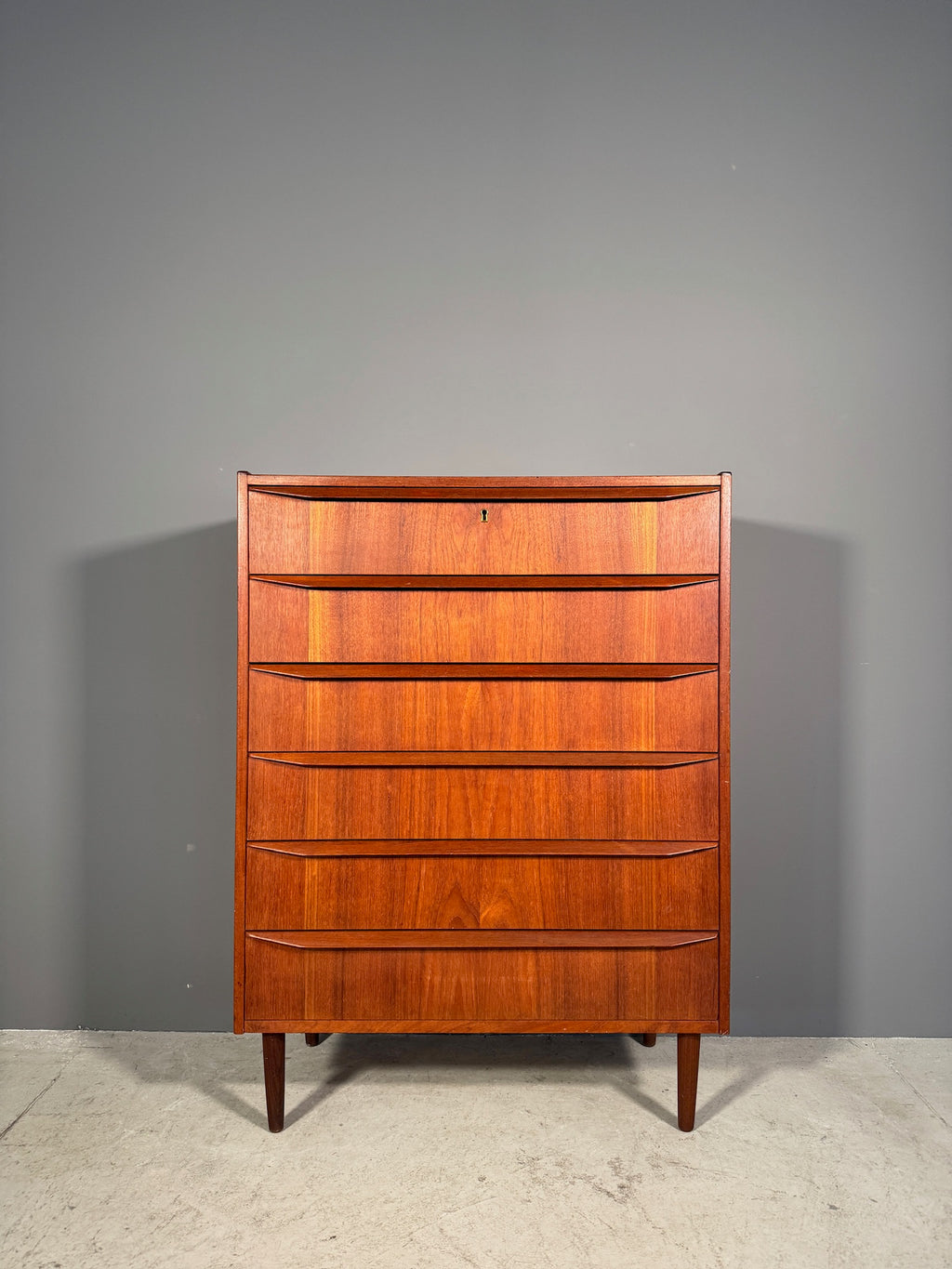 Cassettiera danese in teak