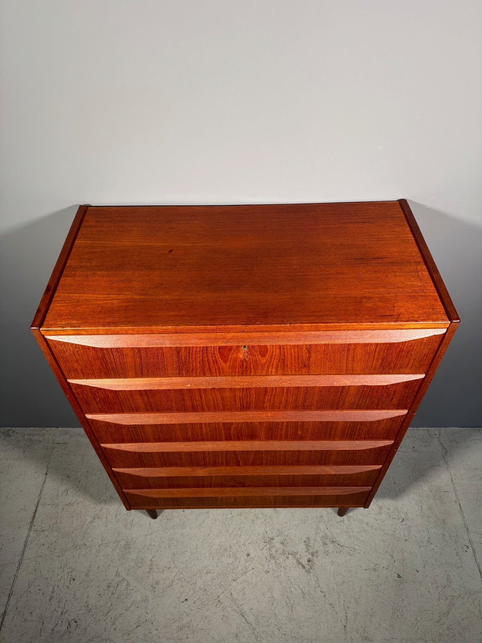 Cassettiera danese in teak
