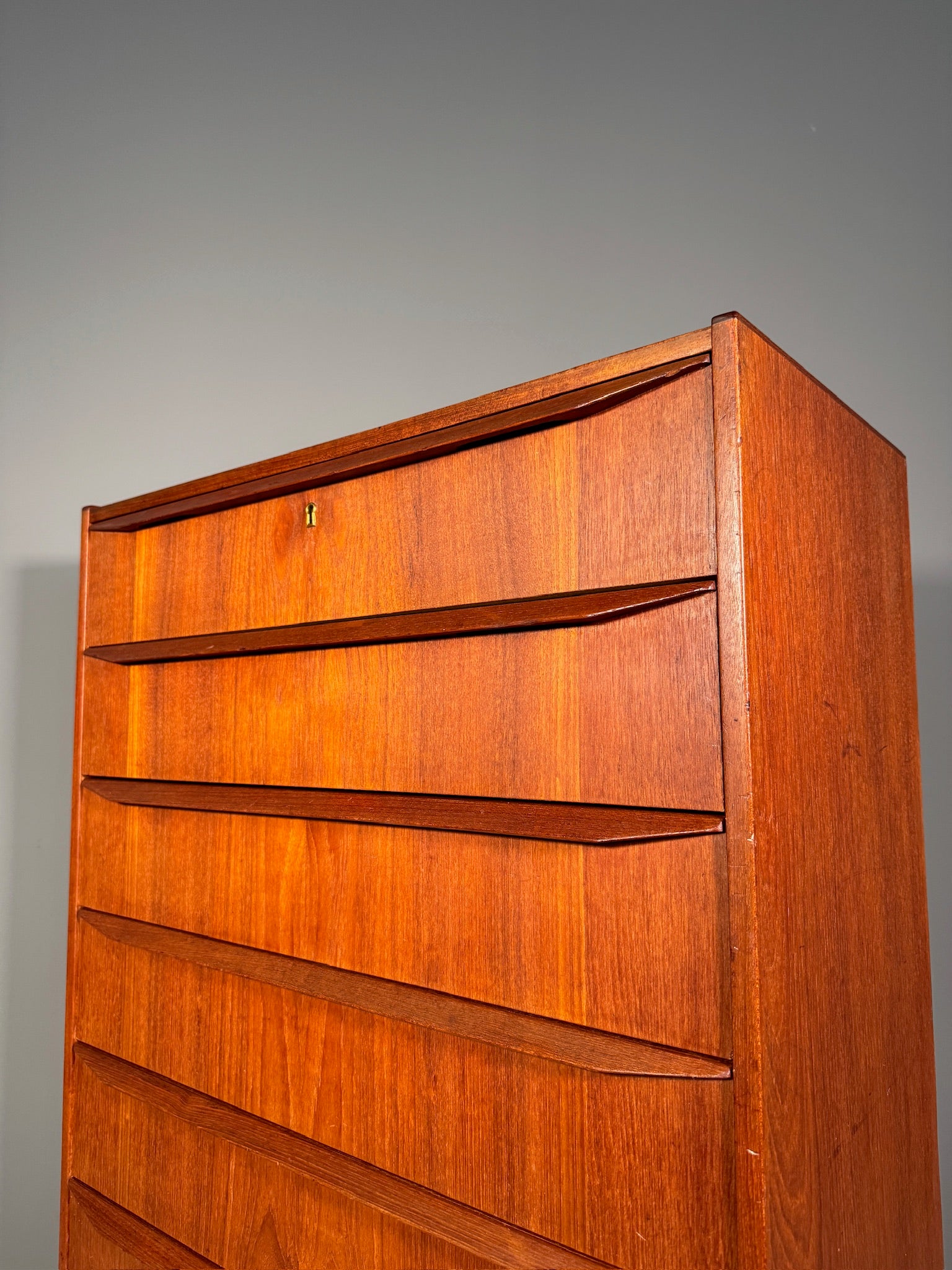 Cassettiera danese in teak