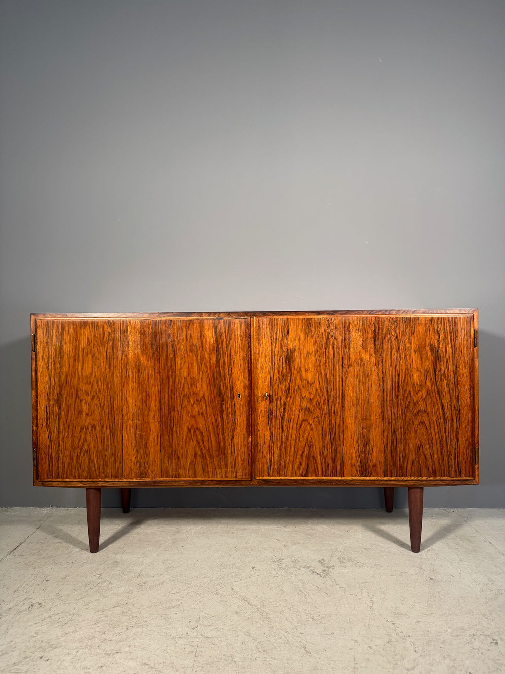 Sideboard in palissandro di Poul Hundevad