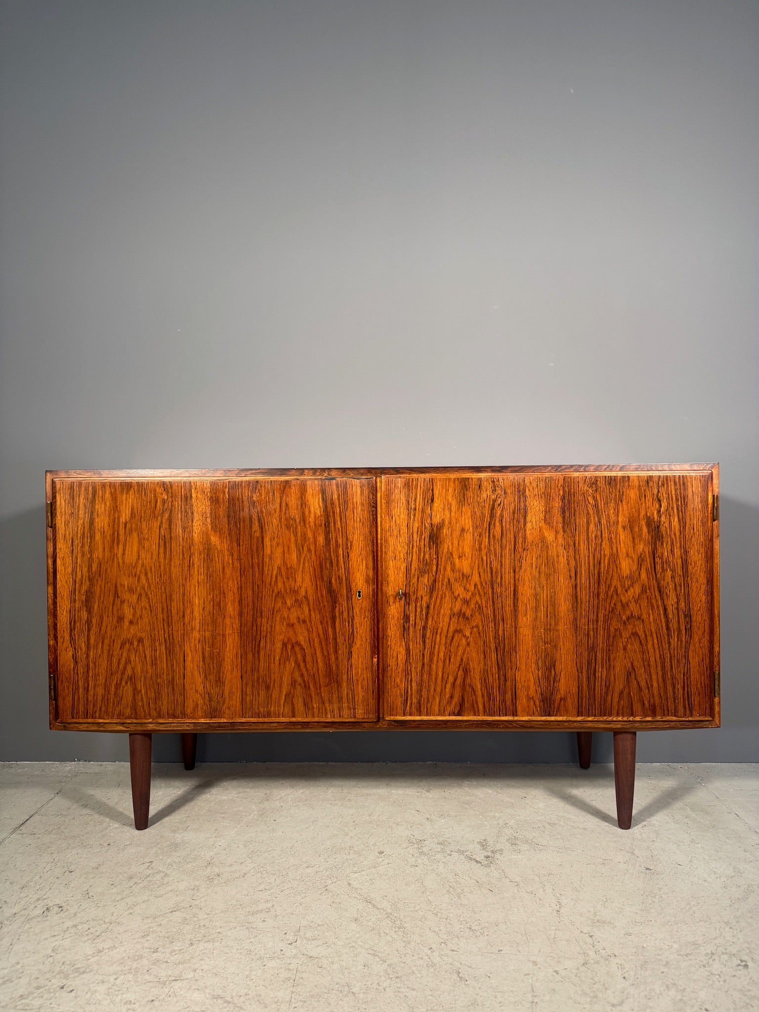 Sideboard in palissandro di Poul Hundevad