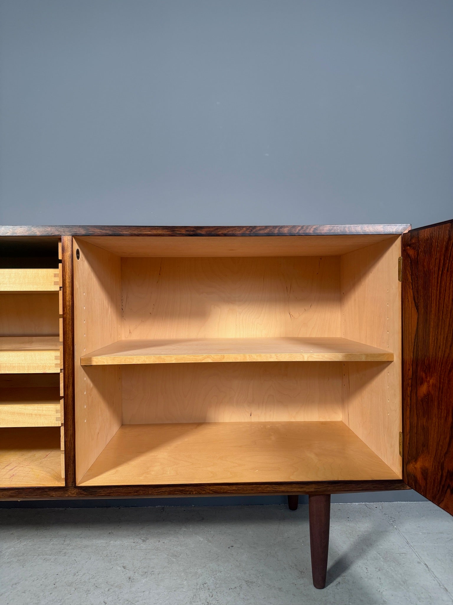 Sideboard in palissandro di Poul Hundevad