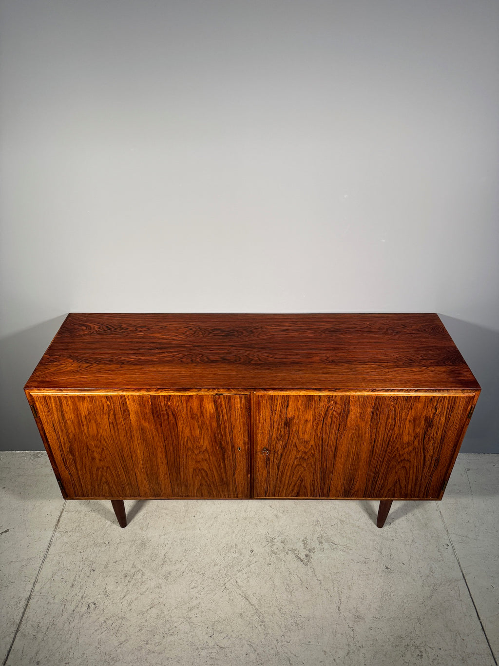Sideboard in palissandro di Poul Hundevad