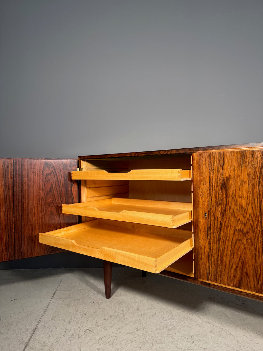 Sideboard in palissandro di Poul Hundevad