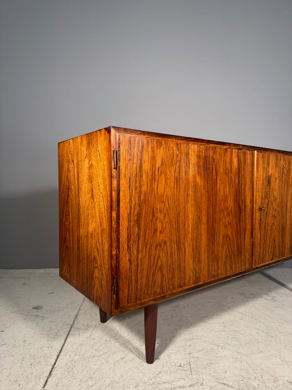 Sideboard in palissandro di Poul Hundevad