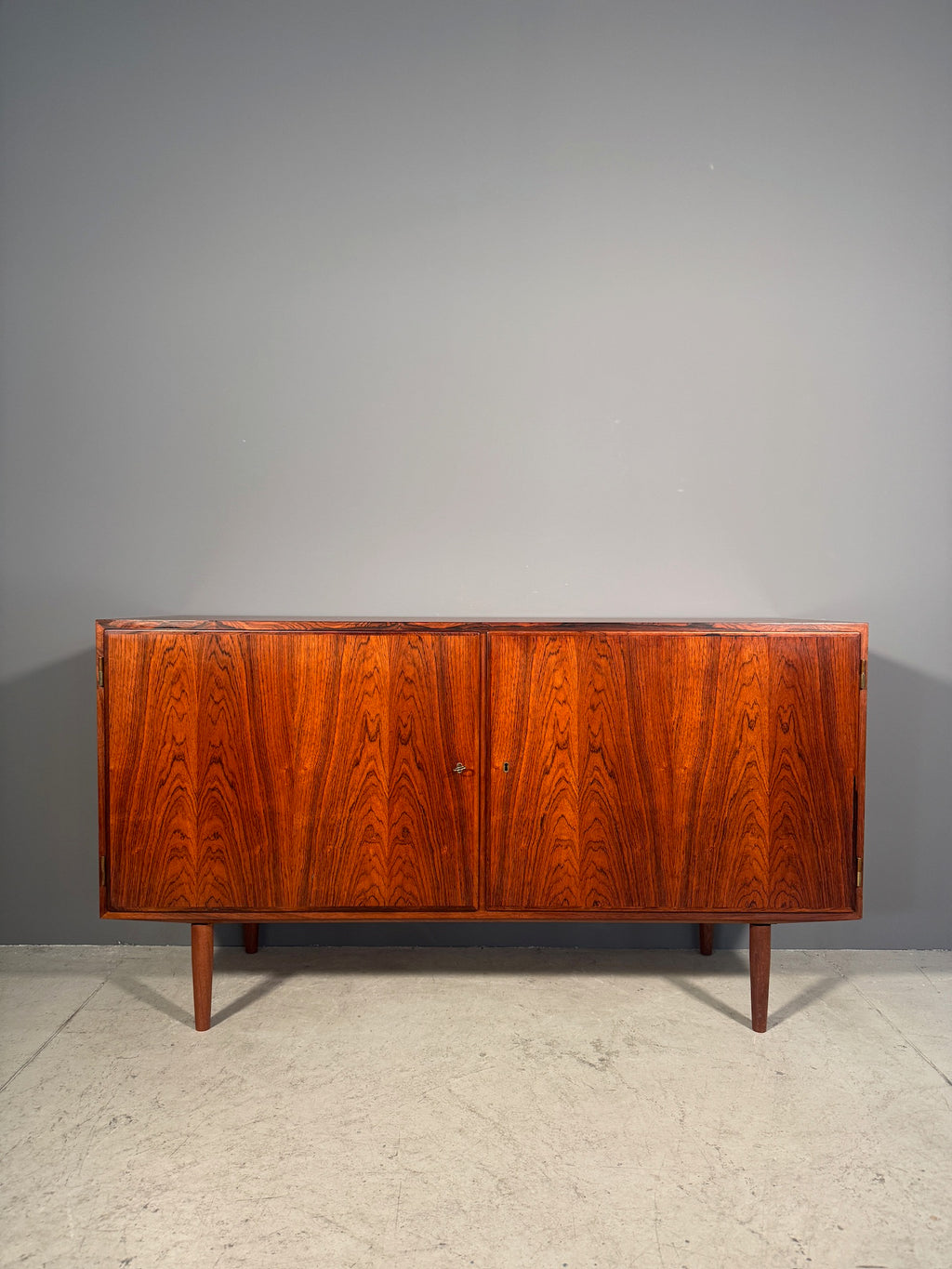 Sideboard in palissandro di Poul Hundevad