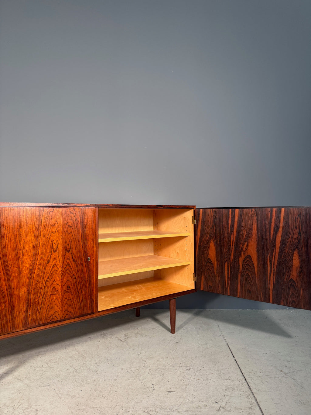 Sideboard in palissandro di Poul Hundevad