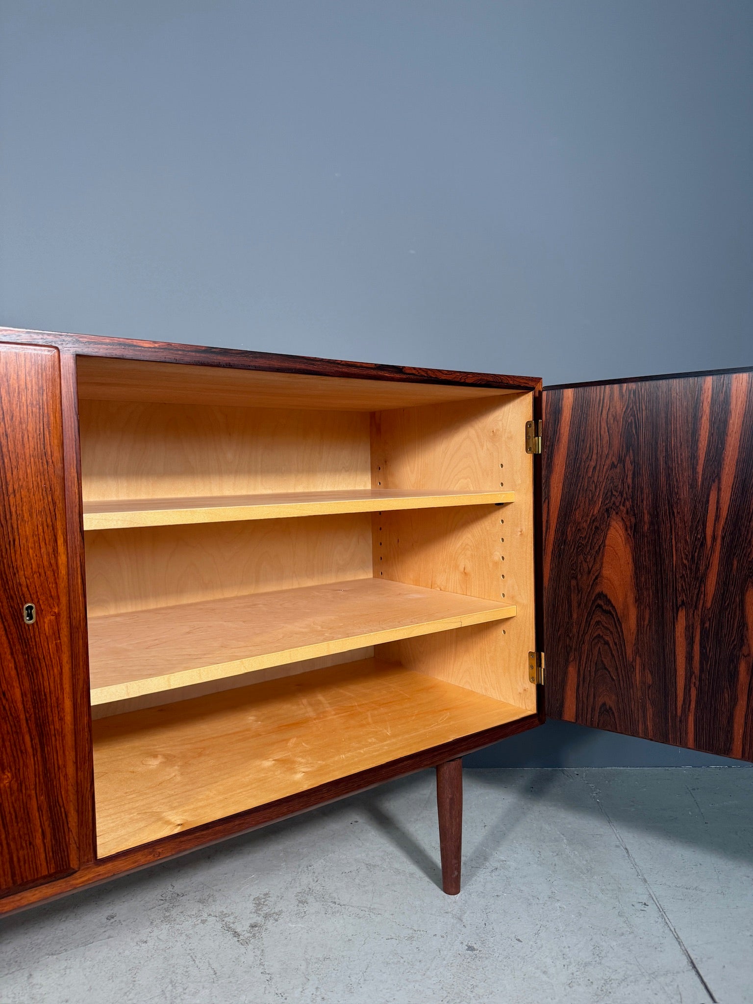 Sideboard in palissandro di Poul Hundevad