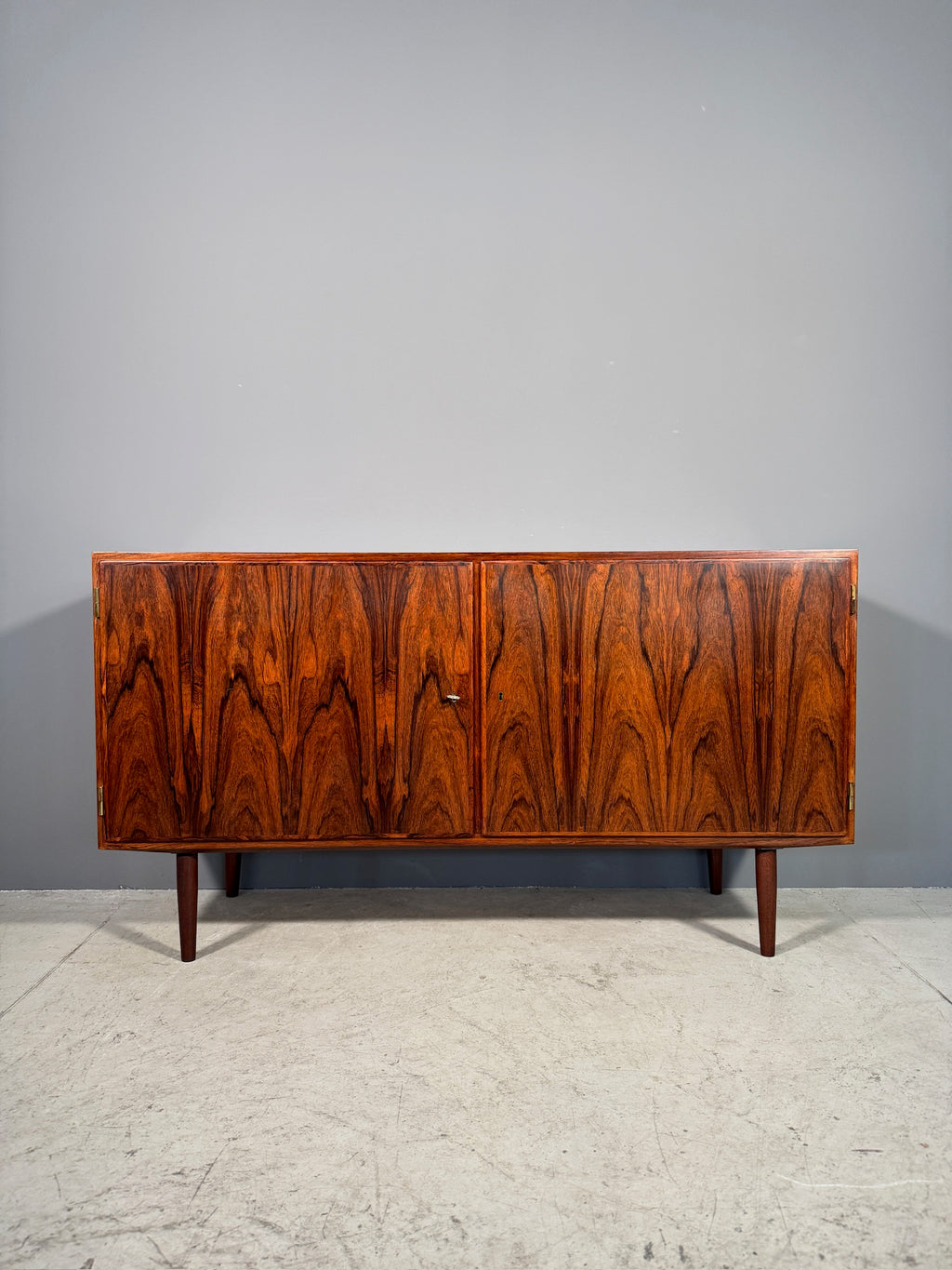 Sideboard in palissandro di Poul Hundevad