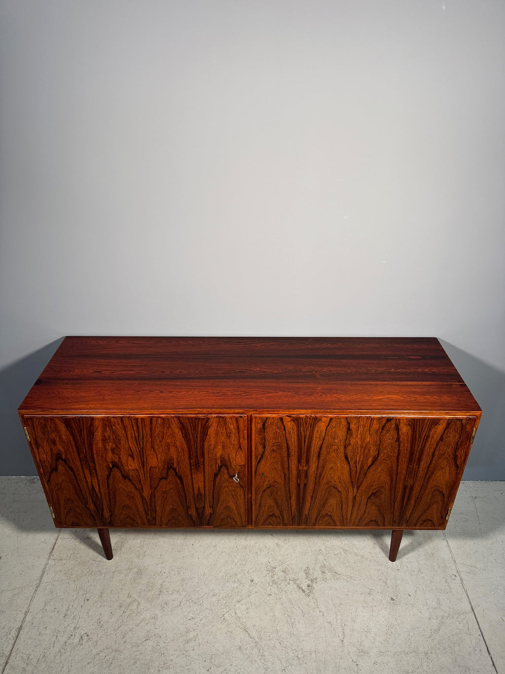 Sideboard in palissandro di Poul Hundevad