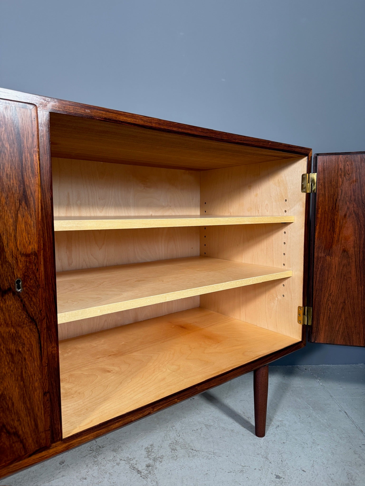 Sideboard in palissandro di Poul Hundevad