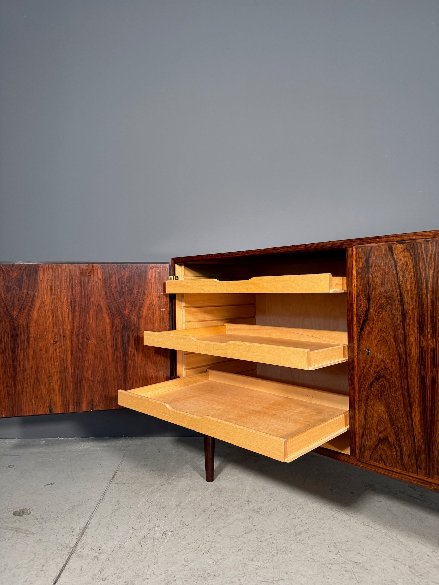 Sideboard in palissandro di Poul Hundevad
