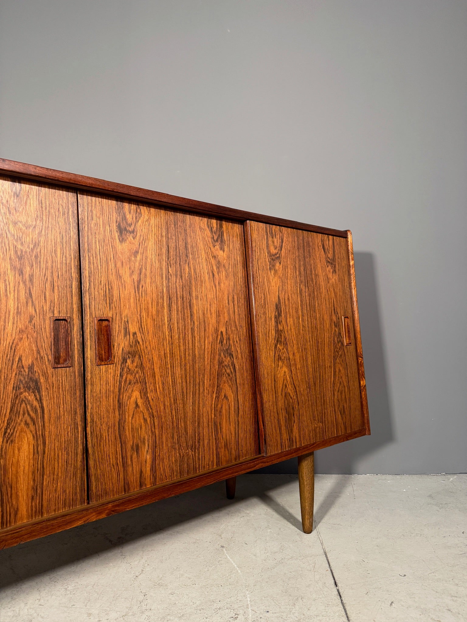 Sideboard danese in palissandro