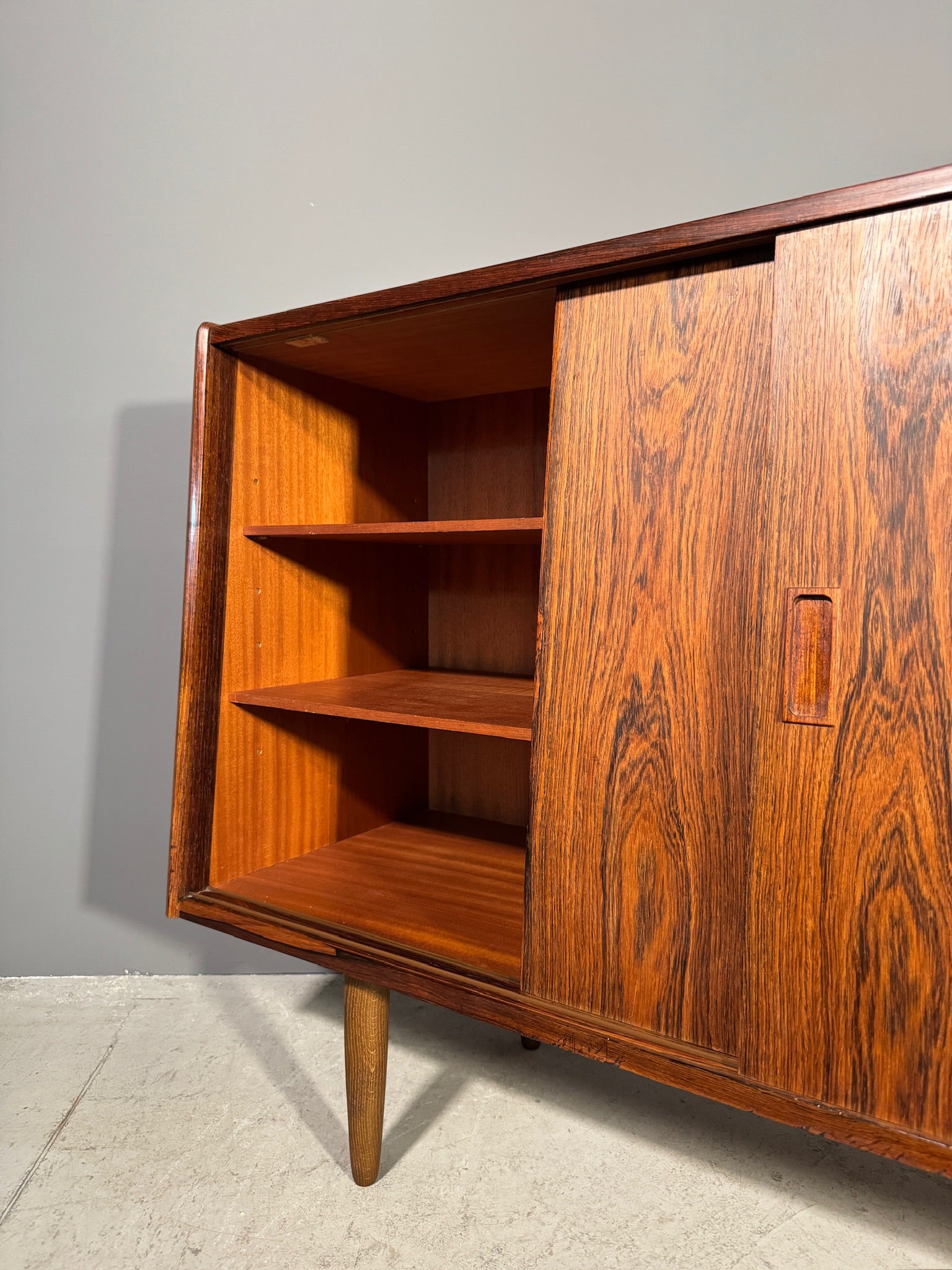 Sideboard danese in palissandro