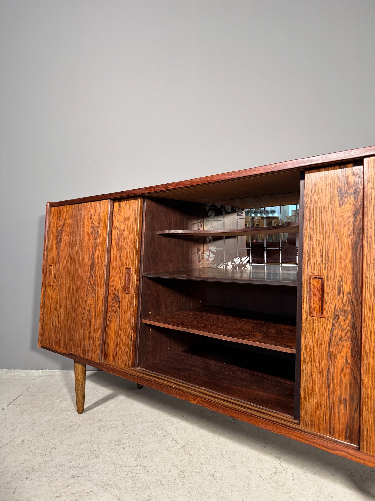 Sideboard danese in palissandro