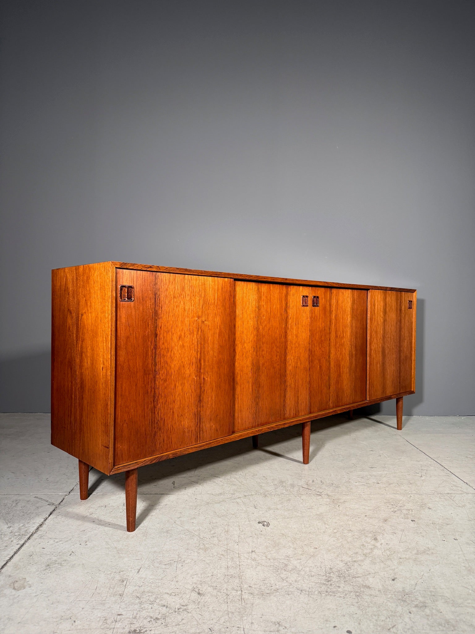 Sideboard danese in palissandro