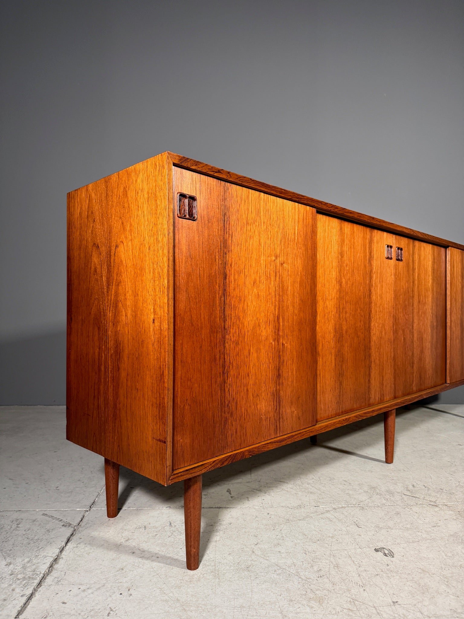 Sideboard danese in palissandro