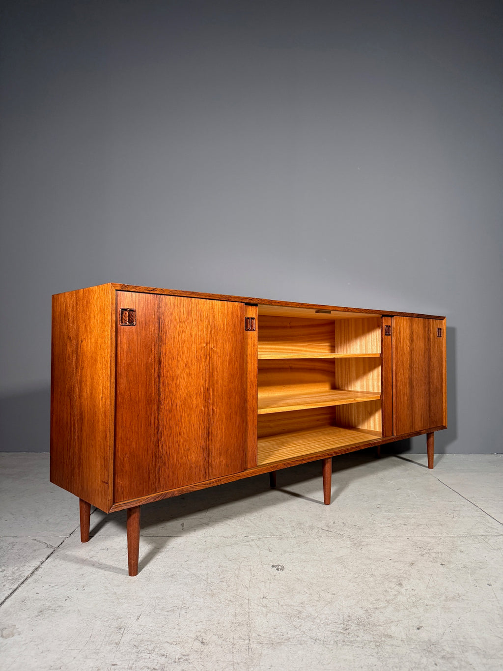 Sideboard danese in palissandro
