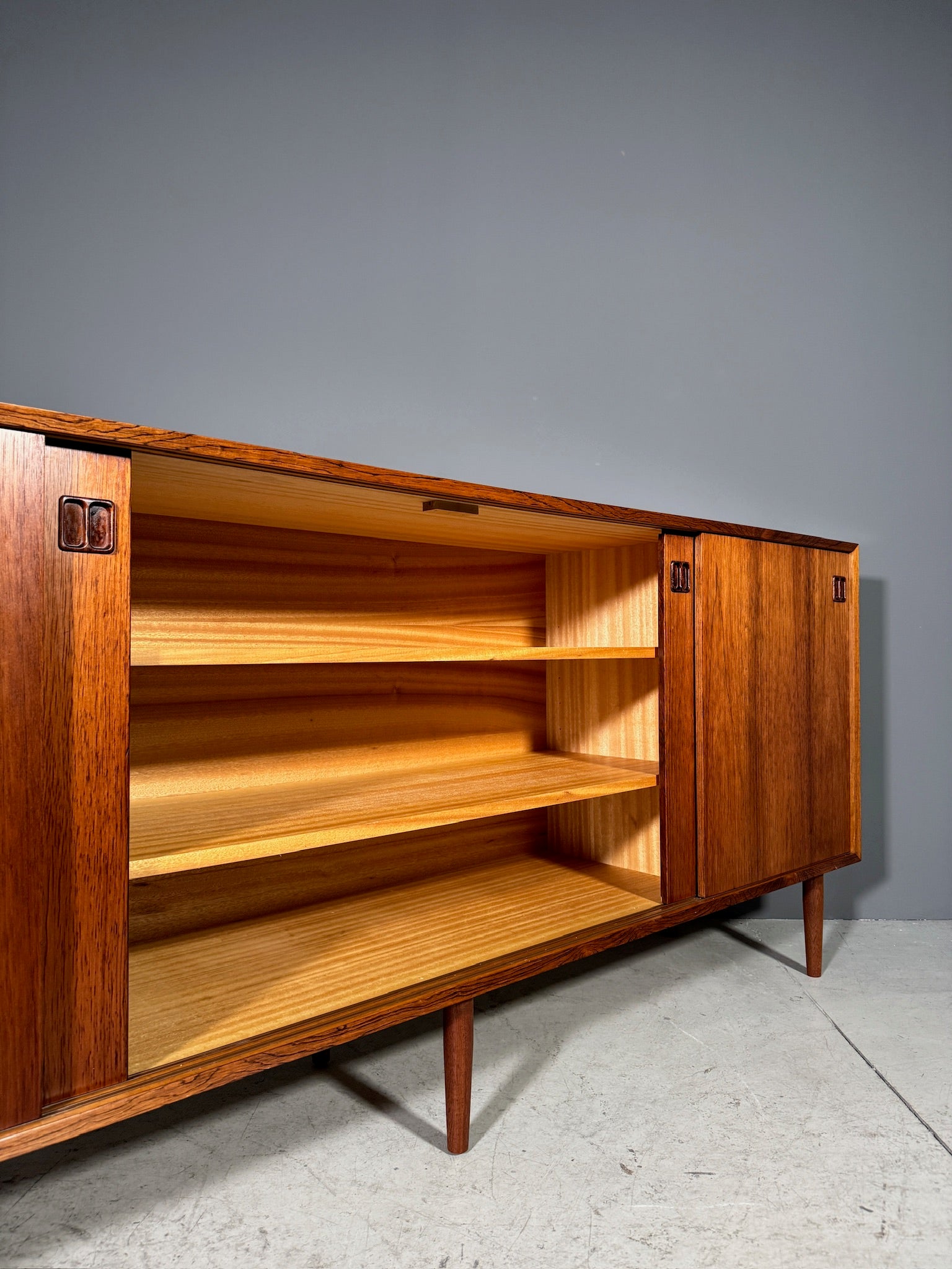 Sideboard danese in palissandro