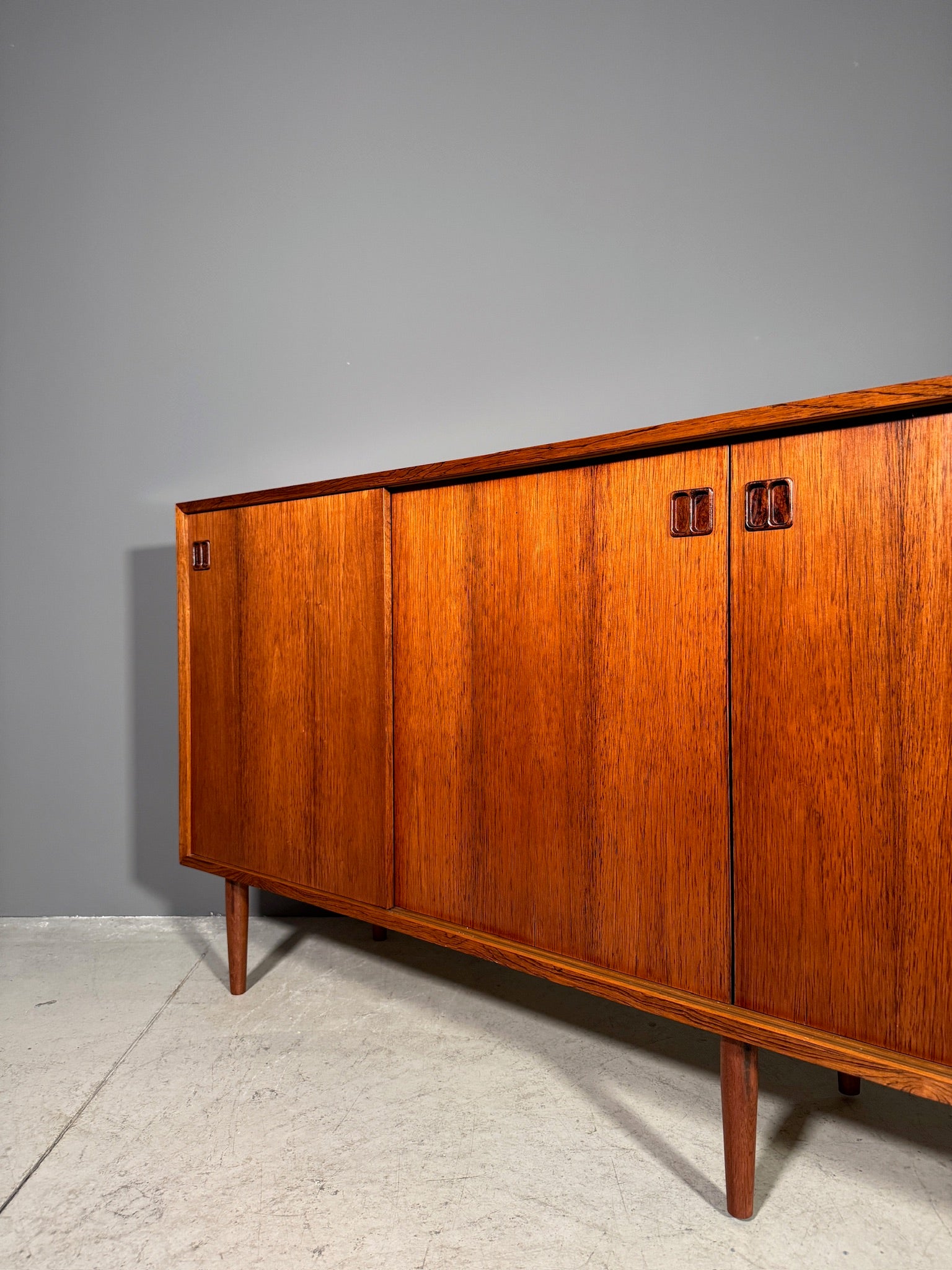 Sideboard danese in palissandro