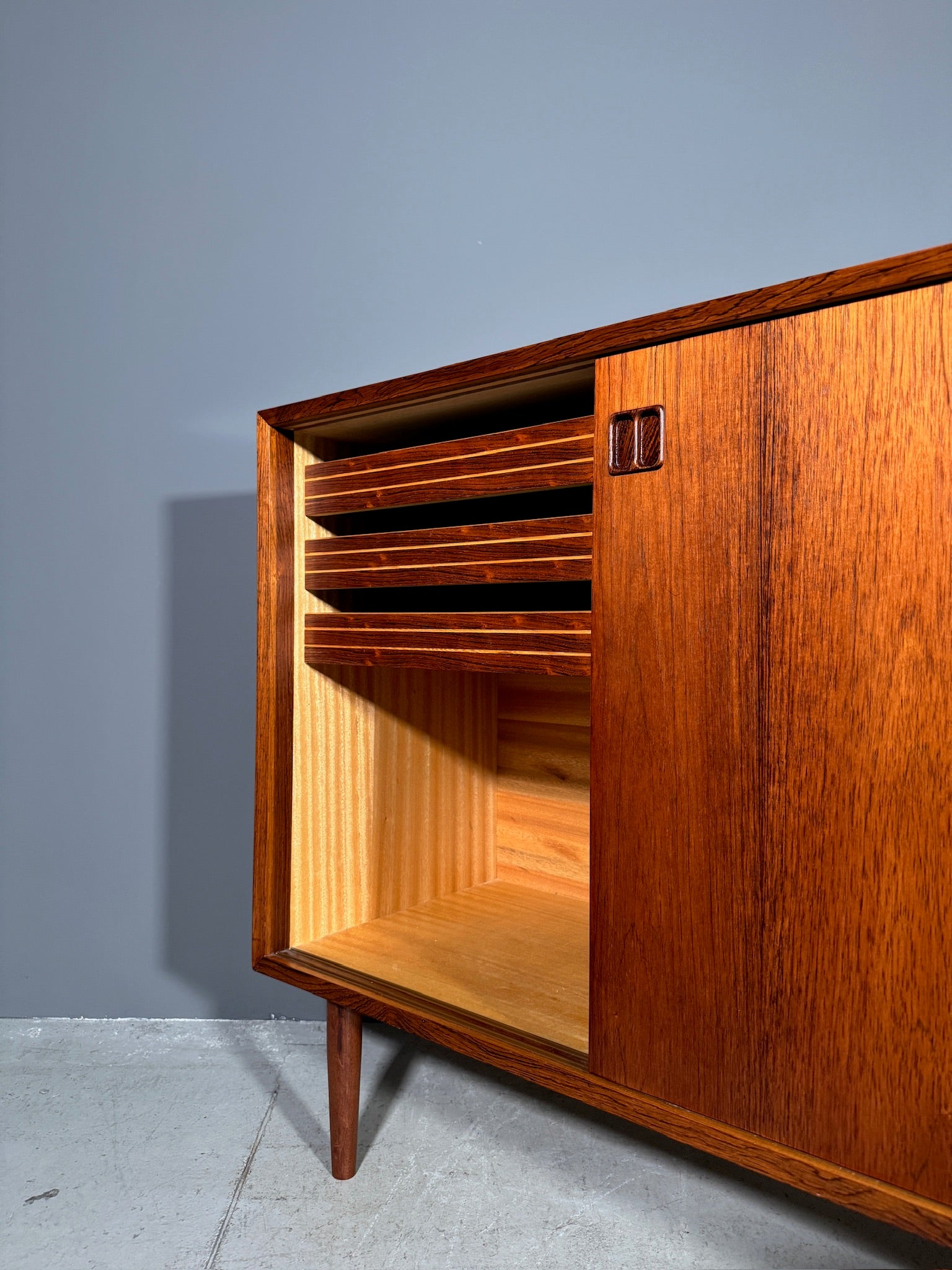 Sideboard danese in palissandro