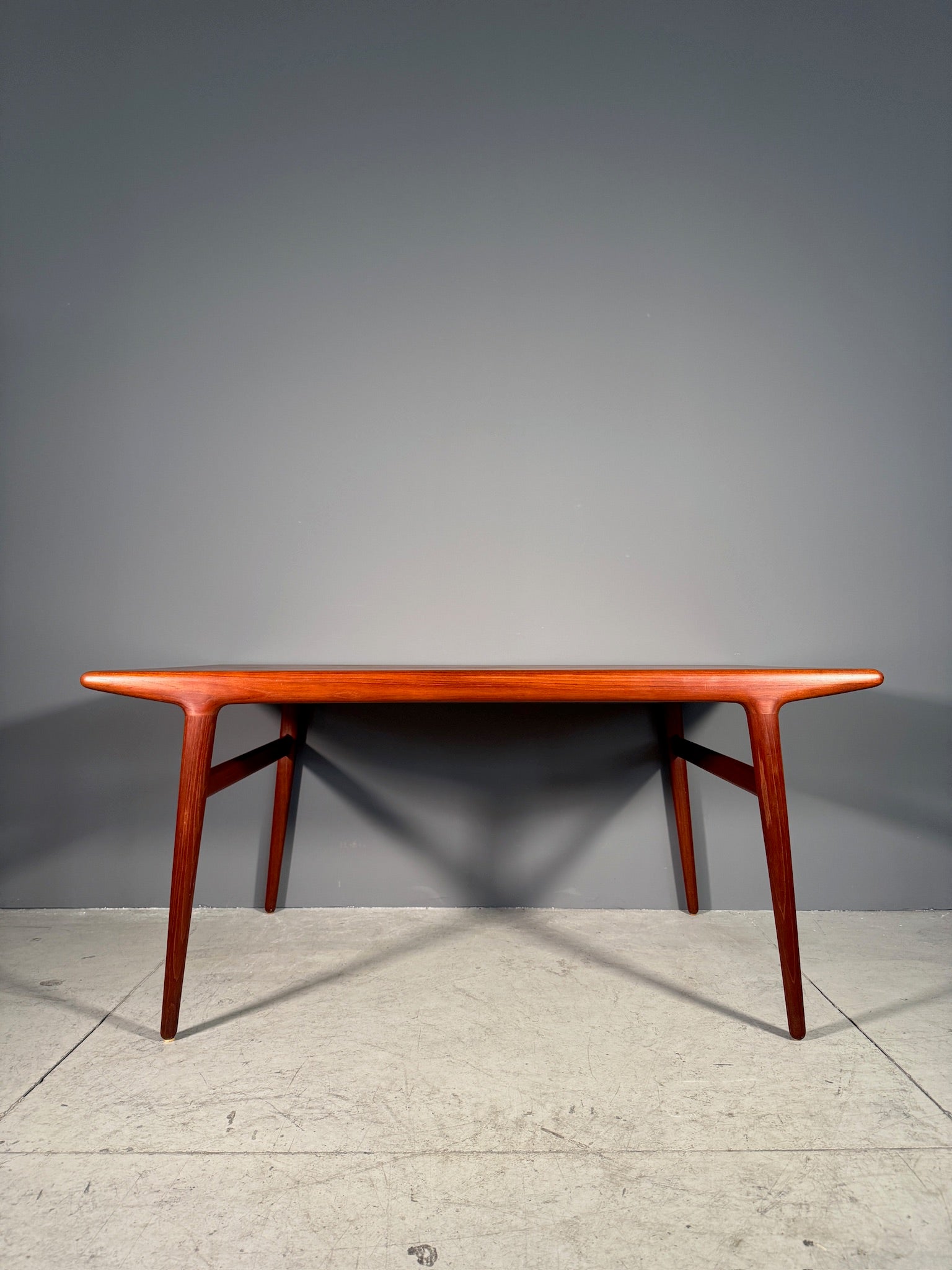 Tavolo in teak di Niels Otto Moller