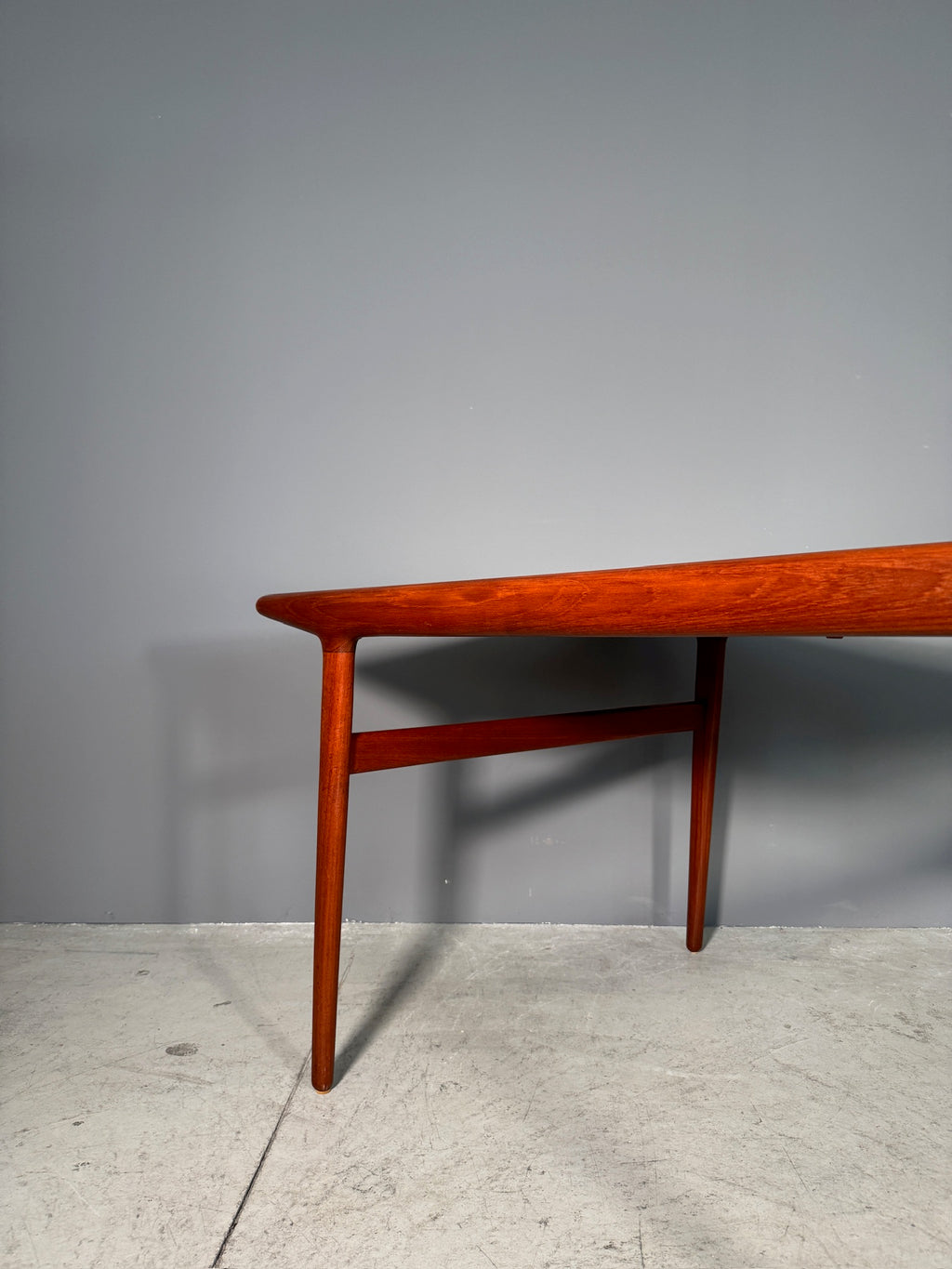 Tavolo in teak di Niels Otto Moller