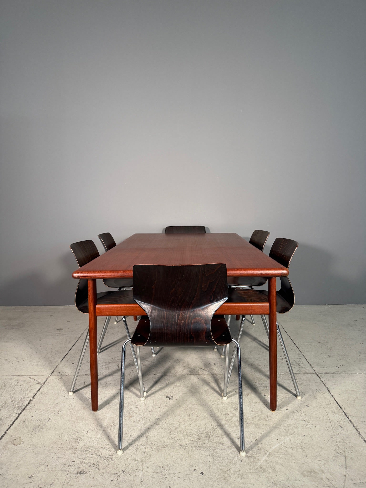 Tavolo in teak di Niels Otto Moller