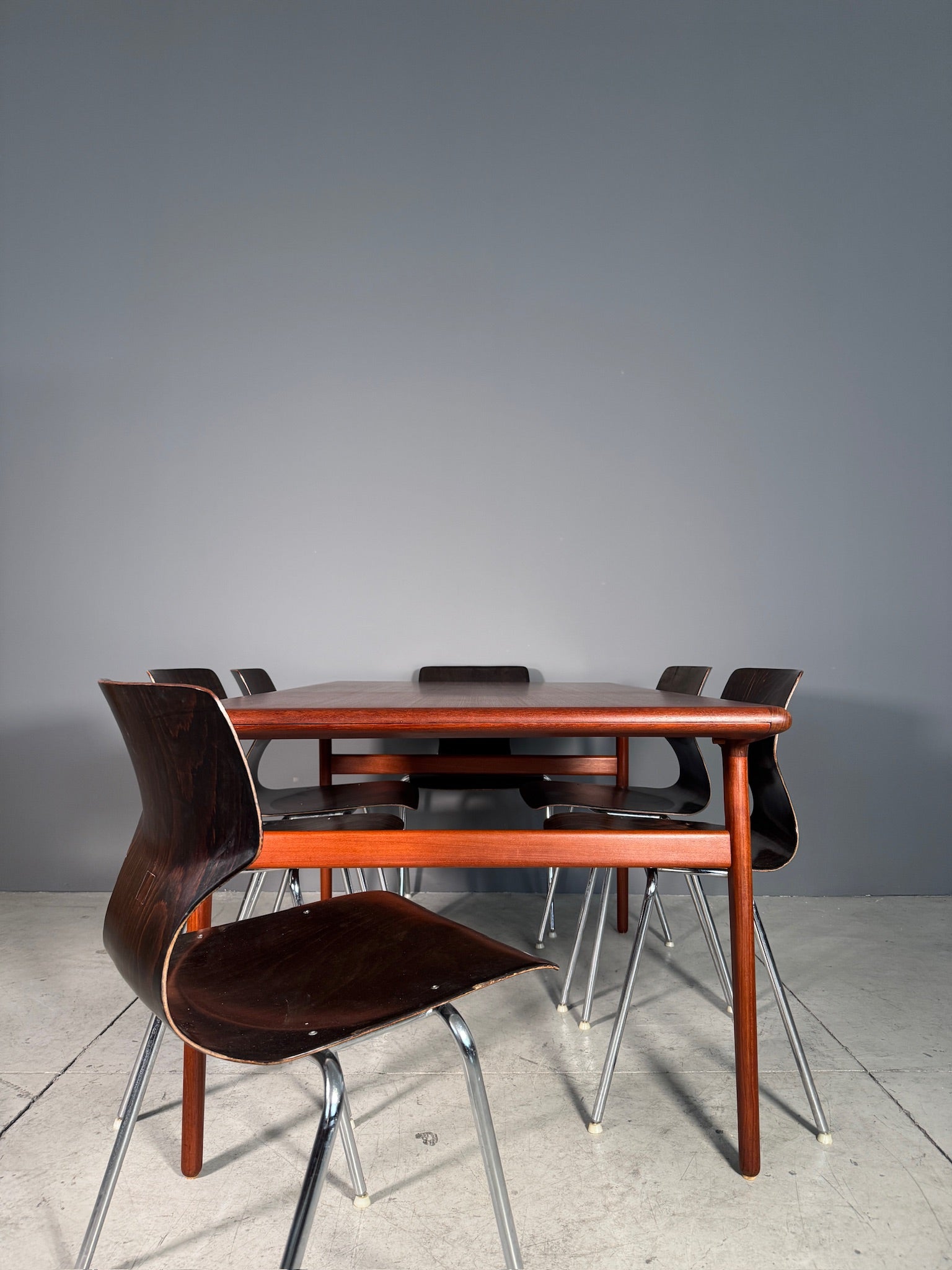 Tavolo in teak di Niels Otto Moller